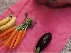 fruit and vegetables insertion